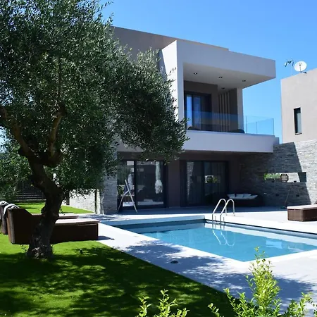 Aguacate Meliti With Heated Private Swimming Pool ヴィラ