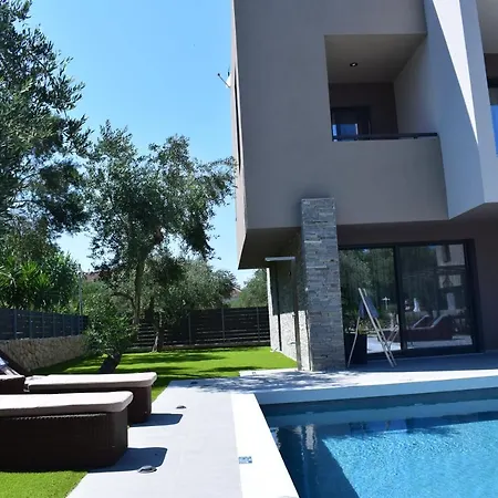 Aguacate Meliti With Heated Private Swimming Pool *