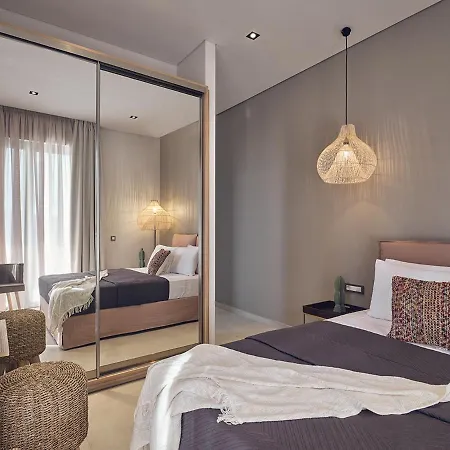 ヴィラ Aguacate Meliti With Heated Private Swimming Pool チィリヴィ