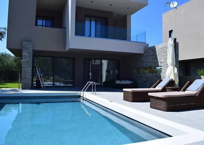 Aguacate Meliti With Heated Private Swimming Pool