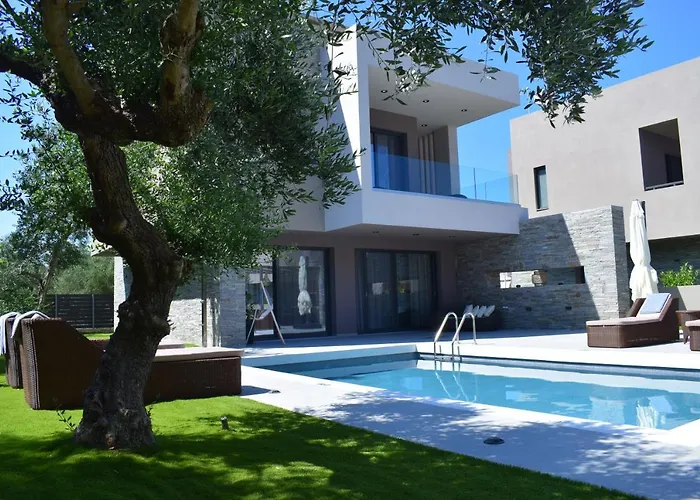 Aguacate Meliti With Heated Private Swimming Pool Βίλα
