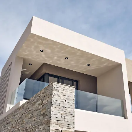 Villa Aguacate Meliti With Heated Private Swimming Pool