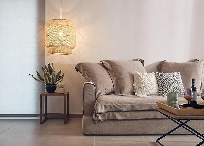 Villa Aguacate Meliti With Heated Private Swimming Pool *